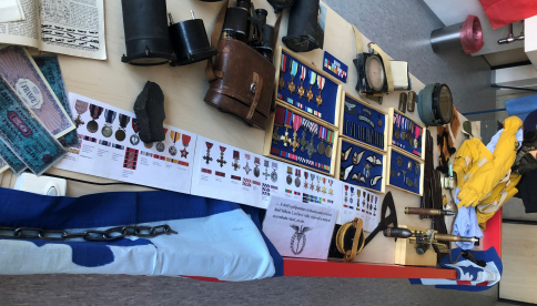 Show v hodinách dějepisu?