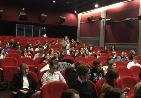 Studenti naší francouzské sekce se na den stali poslanci Evropského parlamentu