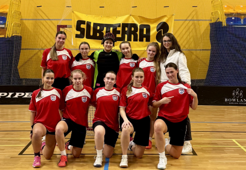 Florbalistky SGO na Subterra Cupu